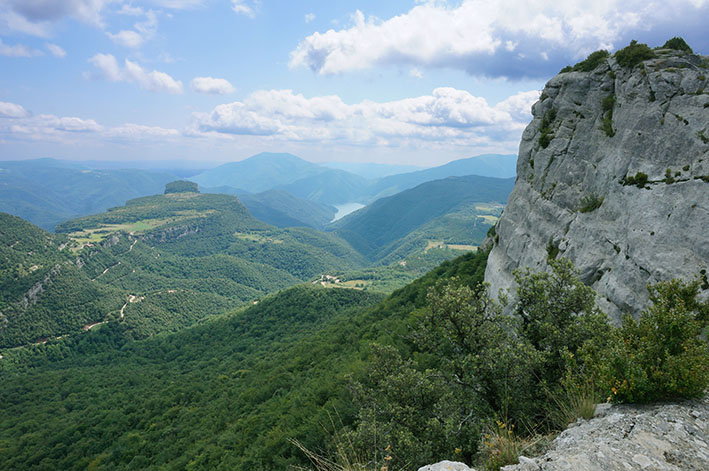 Panoràmica dels Cingles de Bertí a Tavertet, Osona.