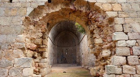 Canònica de Santa Maria de Roca-rossa.