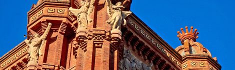 Escultures a l'Arc de triomf de Barcelona.