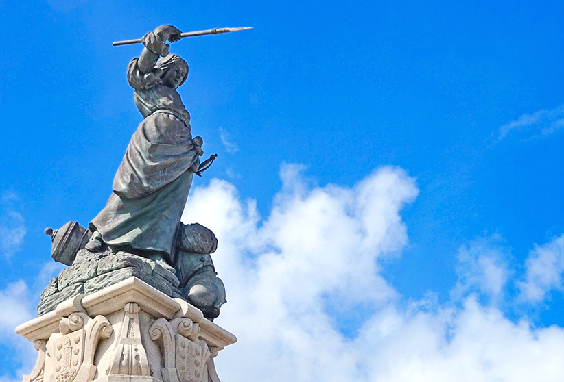 Escultura a María Pita. 