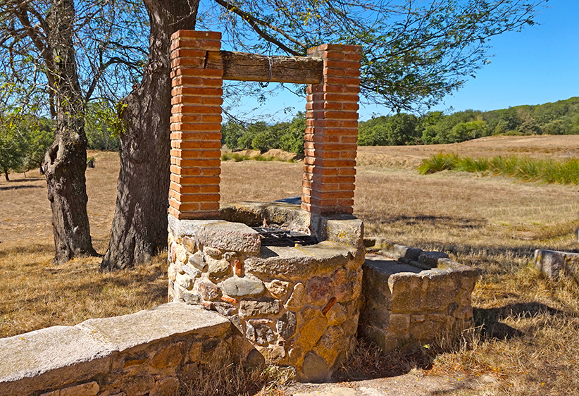 Pou de Can Vilallonga. Itinerari de l'aigua a Can Vilallonga