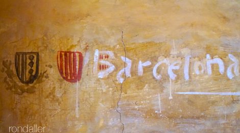 Escut heràldic al Monestir de Pedralbes.