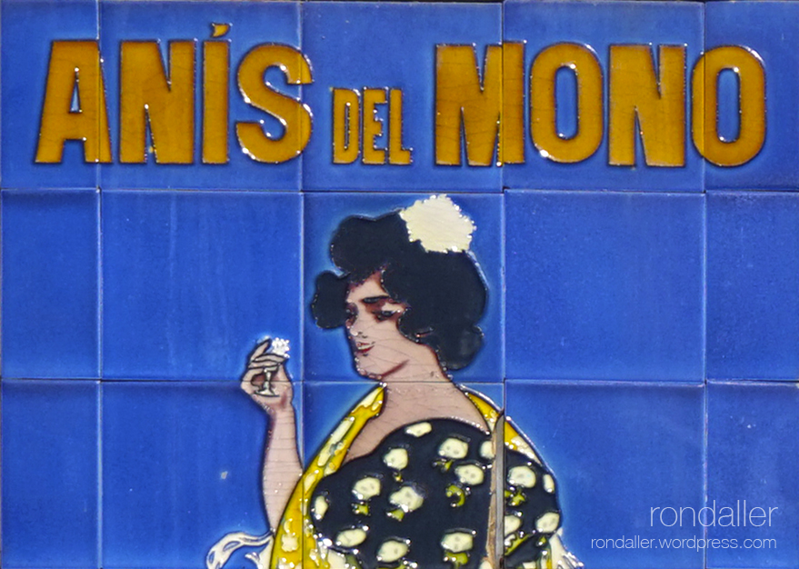 Anís del Mono, Mataró, Ramon Casas, ceràmica, plafó ceràmic, Maresme, rajola, publicitat