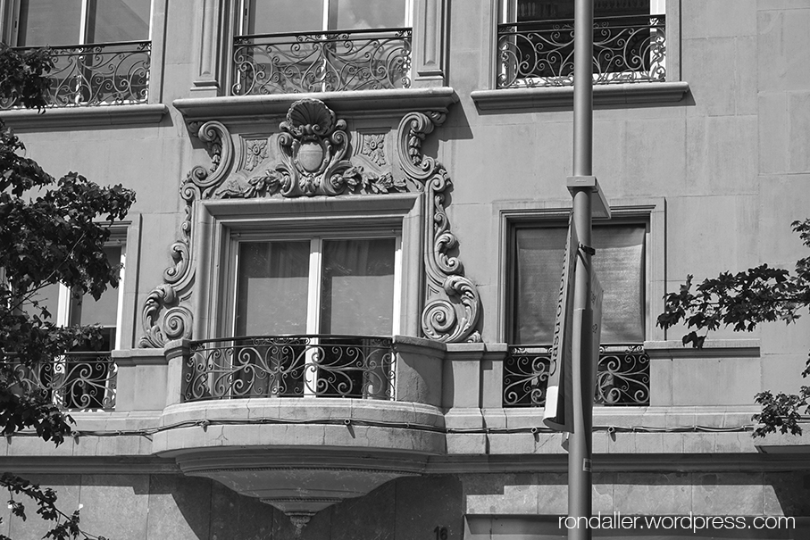 Turó Park, Eixample, anys 50, arquitectura, Maternitat, escultura, Barcelona