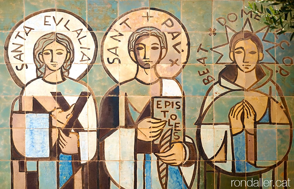 Mosaic de Santa Eulàlia d'Esparreguera, realitzat el 1950 pel ceramista Enric Serra i Abella.