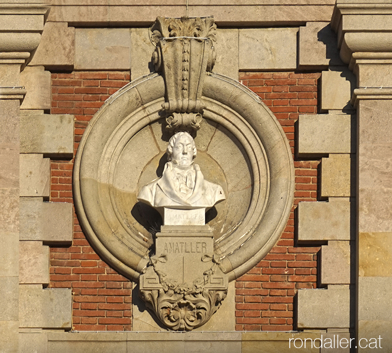 Edifici del Parlament de Catalunya al Parc de la Ciutadella de Barcelona.