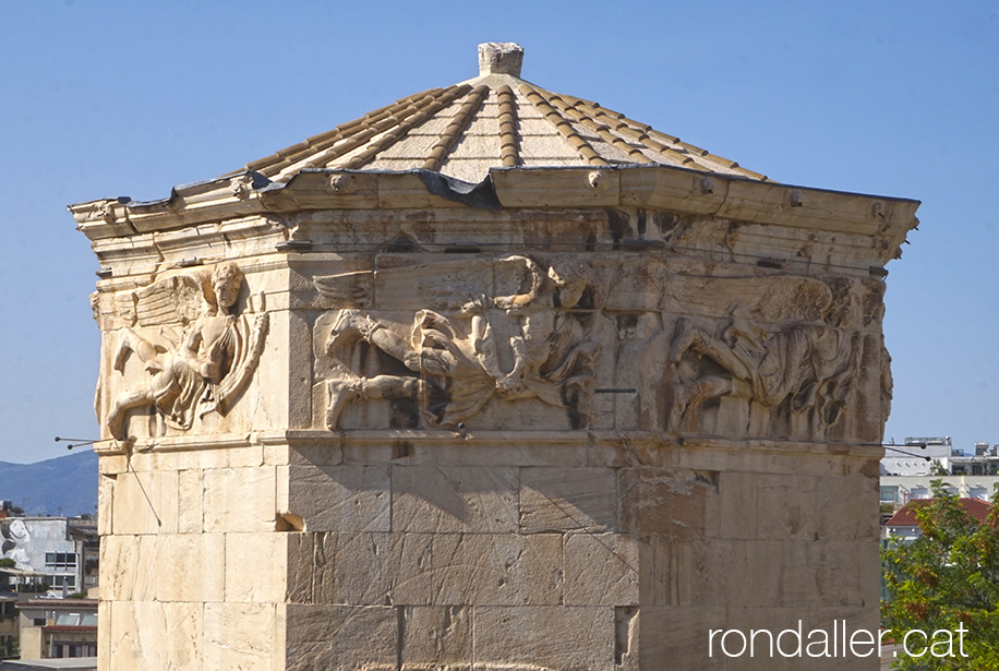 6 descobertes d'Atenes. La Torre dels Vents, edifici del segle I aC dins l'àgora.