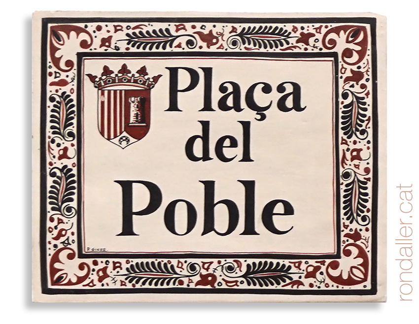 Passejada per Paterna. Plafó ceràmic amb el nom de la Plaça del Poble.