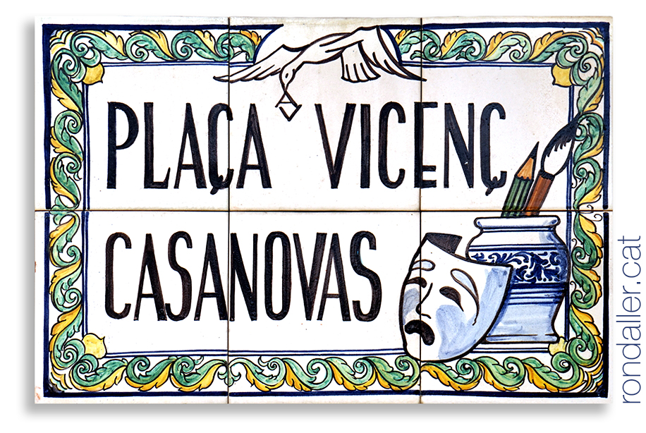 Plaques de carrer de Vilassar de Mar. Plaça Vicenç Casanovas.