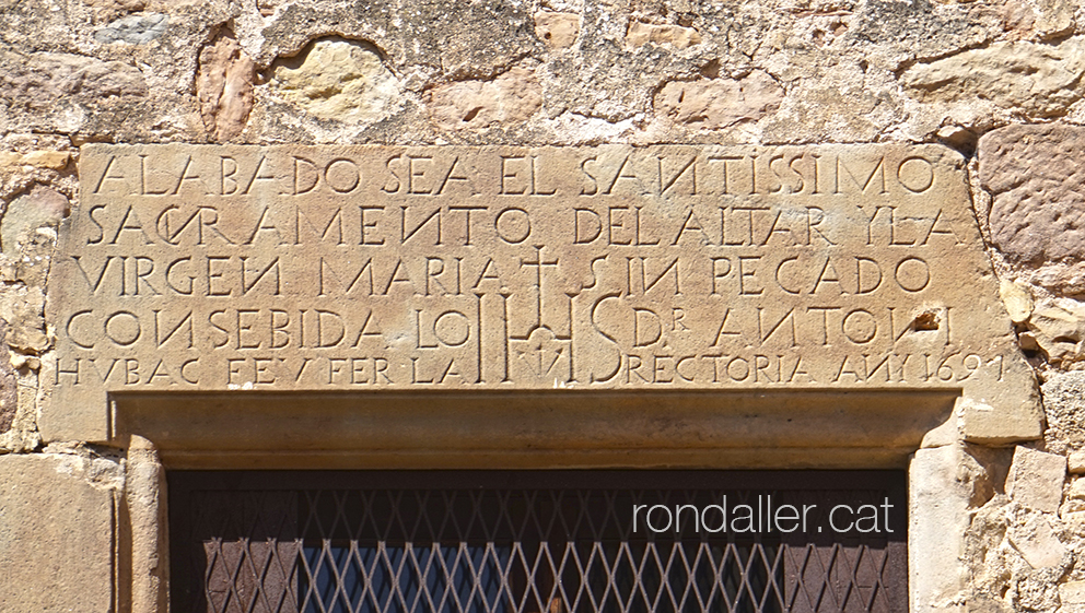 Les Torres de Fals a Fonollosa. Llinda del segle XVII a la rectoria.