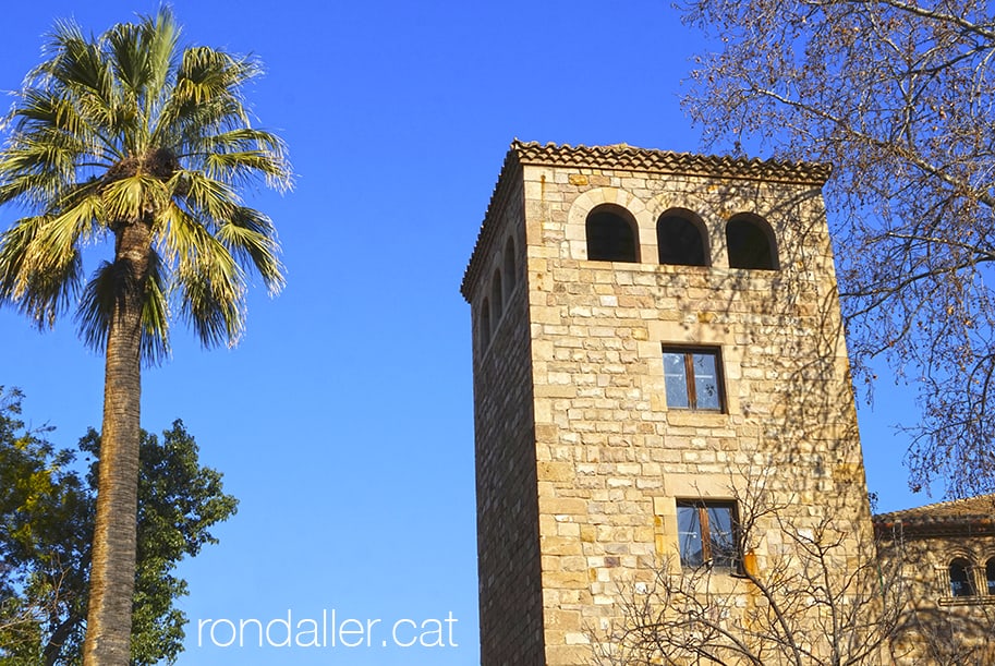 Passejada per lHospitalet de Llobregat. La talaia de can Modolell de la Torre.