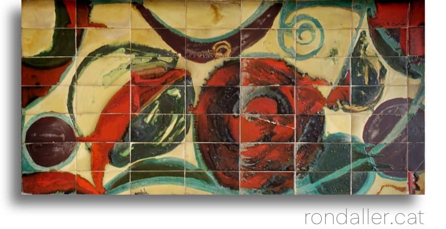 Murals ceràmics de Madola a Vilafranca del Penedès.