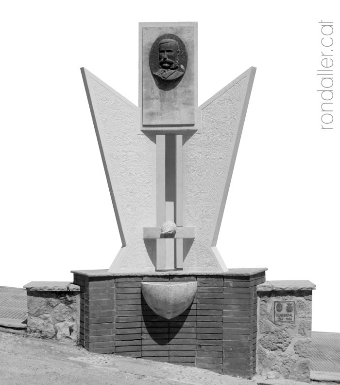 Monuments menys atractius de Catalunya. Obra dedicada a Joaquim Gatell a Altafulla.