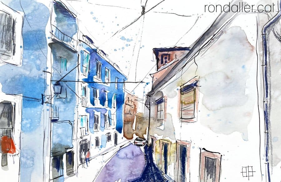 Aquarel·la amb una vista d'un carrer del nucli antic de Lisboa.
